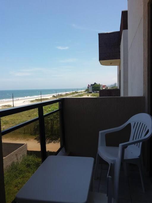 Ensolarado Apto Com Vista Para O Mar Matinhos Buitenkant foto